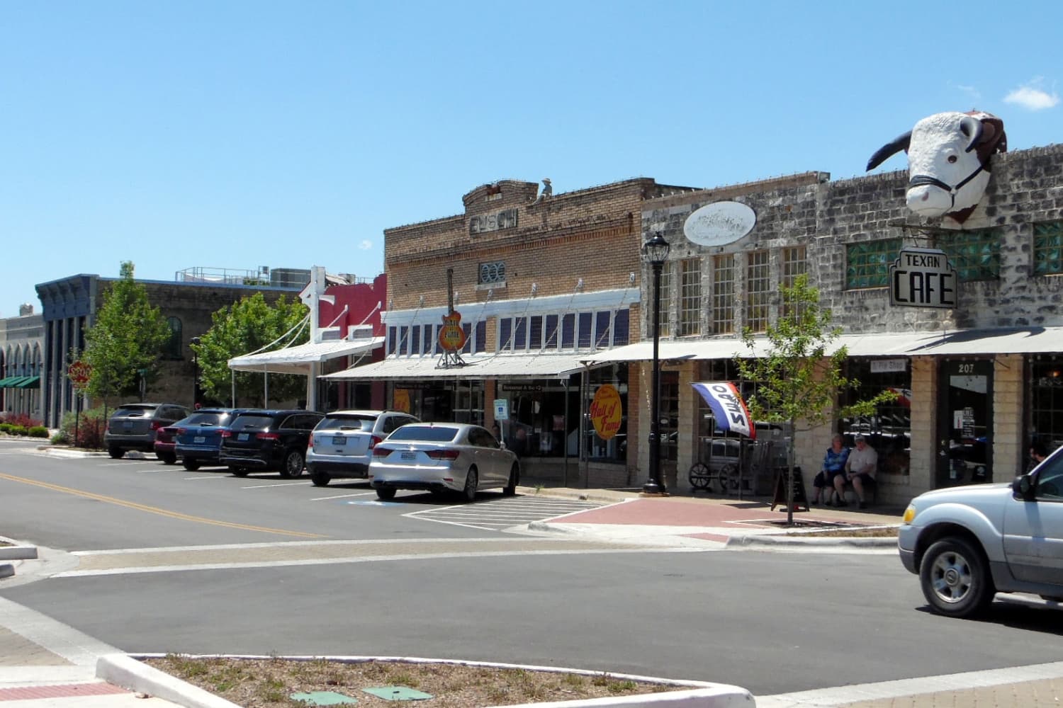 Hutto.jpg